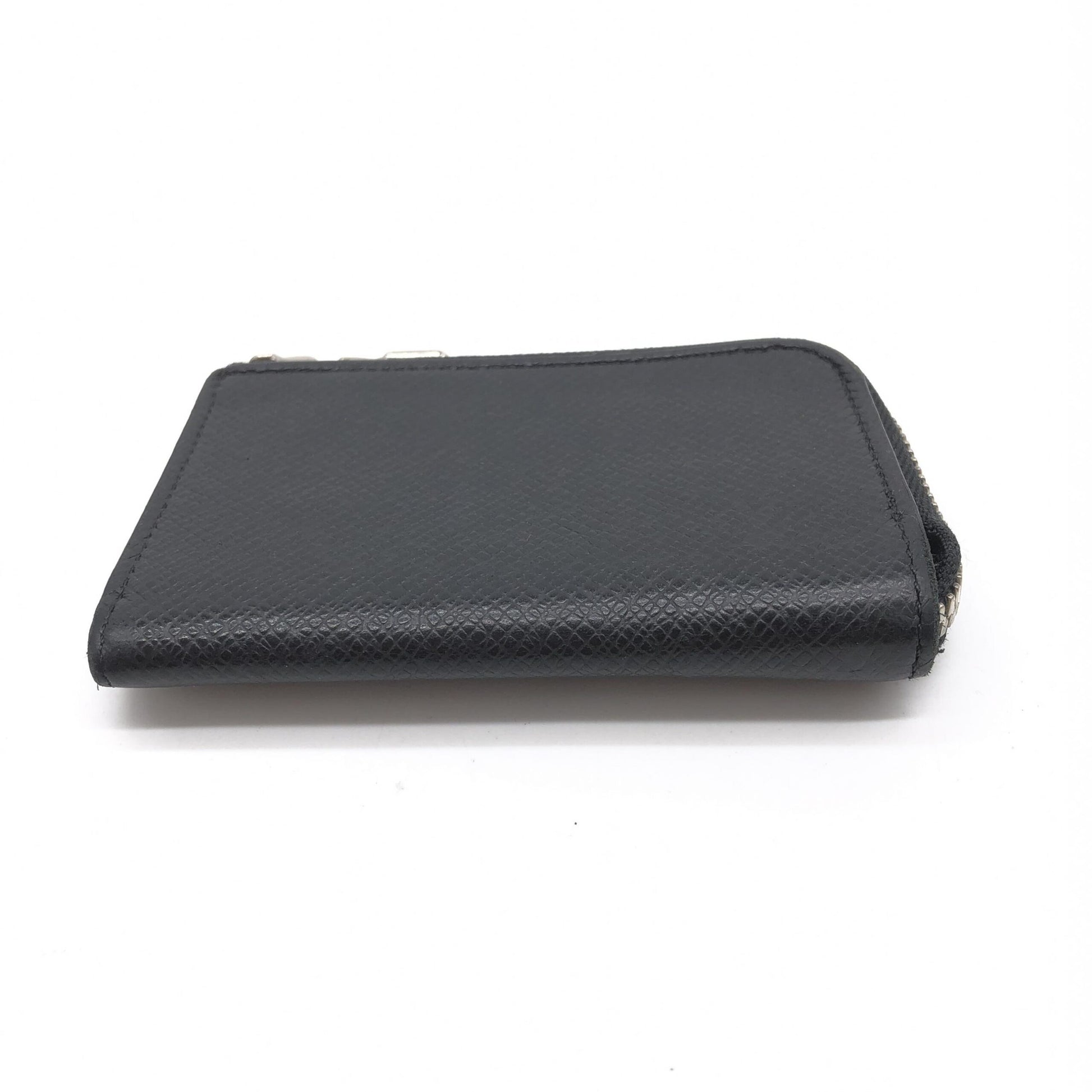 Taiga Zippy Coin Purse In Black