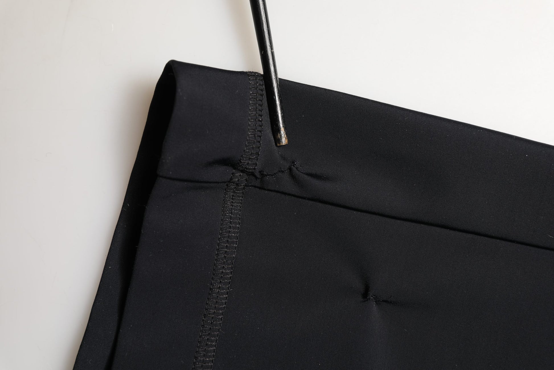 Black DGVIB3 Stretch Jersey Midi Pencil Cut Skirt