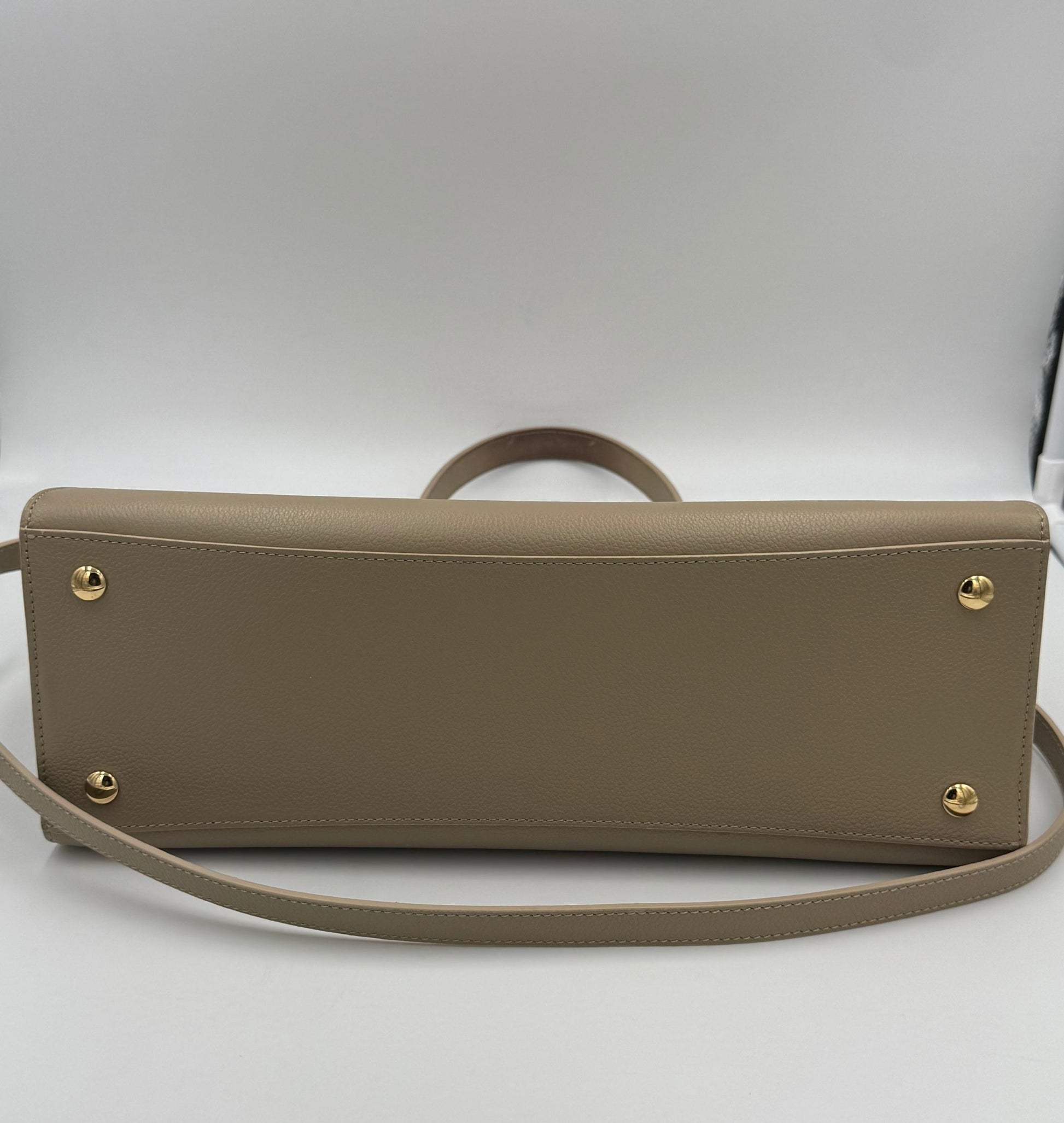 BURBERRY TITLE BAG Tote