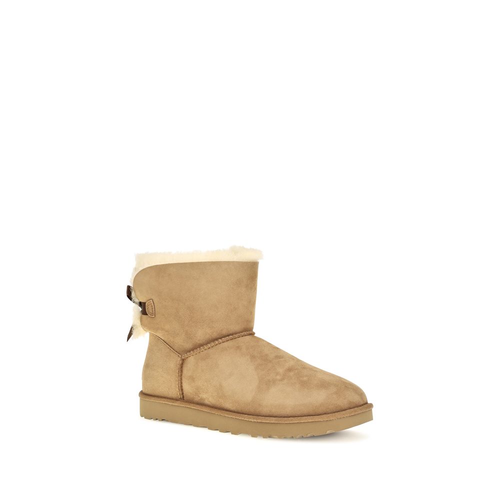 Beige Calf Leather Bos Taurus Ankle Boots